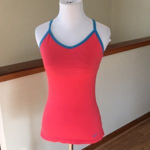 Nike Dri Fit tank top ✨